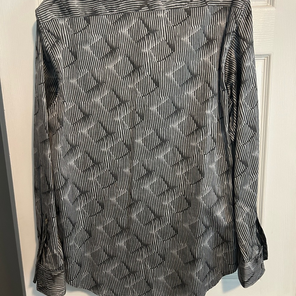 Robert Graham Monochrome Striped Shirt - Picture 6 of 6